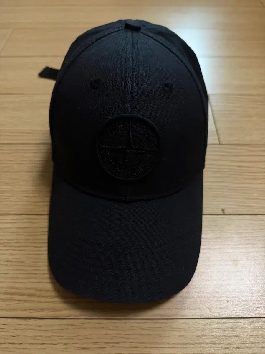 STONE ISLAND ストーンアイランド ベースボールキャップ ブラック