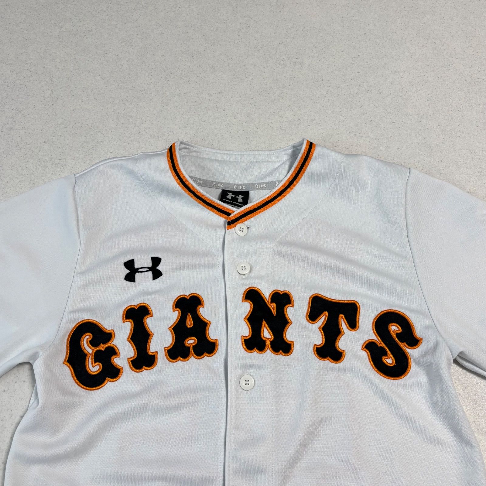 小林誠司 巨人 ジャイアンツ 読売巨人軍 アンダーアーマー製