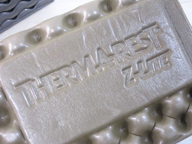 サーマレスト Zライト 2点セット マットレス キャンプ アウトドア レジャー バーベキュー Shops