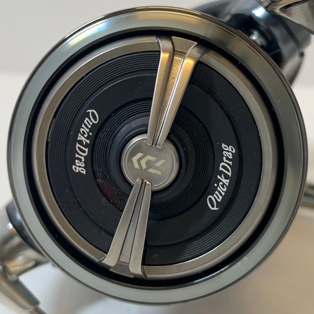  Daiwa ダイワ リール 23エアリティSTLT 2500 S XH QD スピニングリール 86 スピニングリール リール