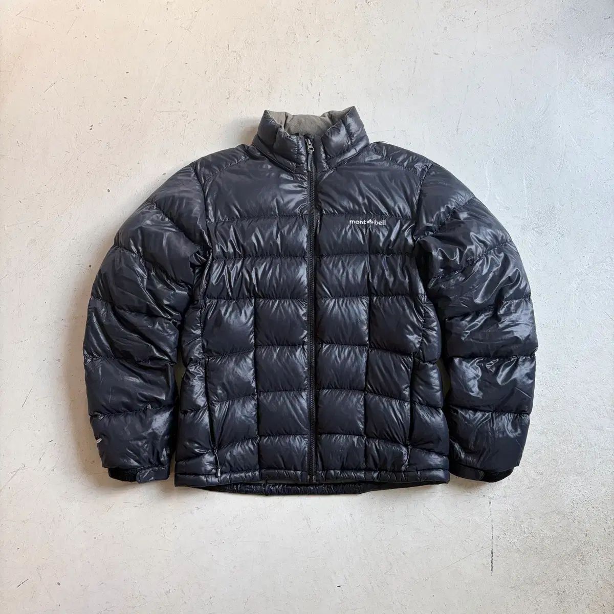 モンベル Pertex ヴィンテージ 軽量ダウン M