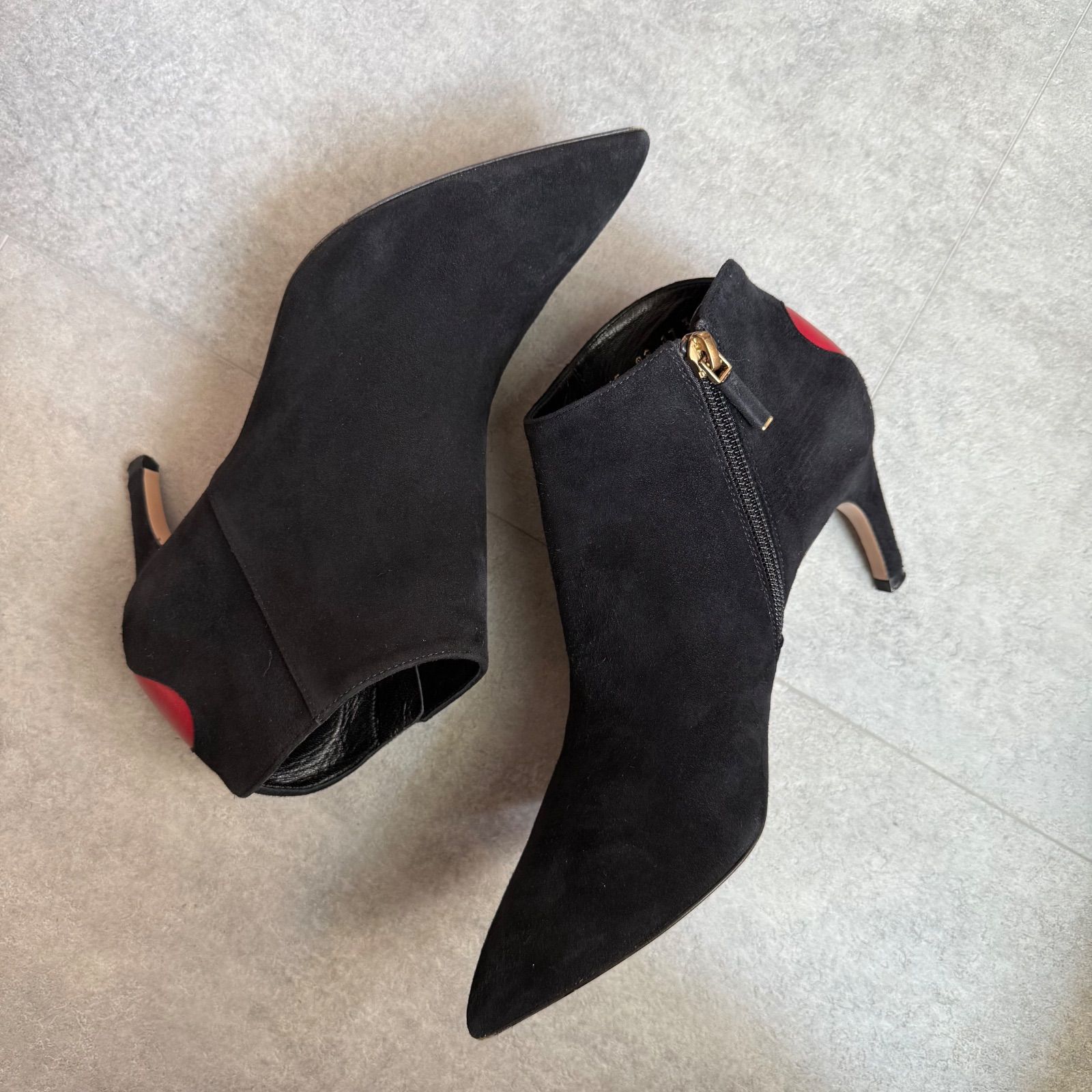 Christian Dior クリスチャンディオール ハートデザイン スエード