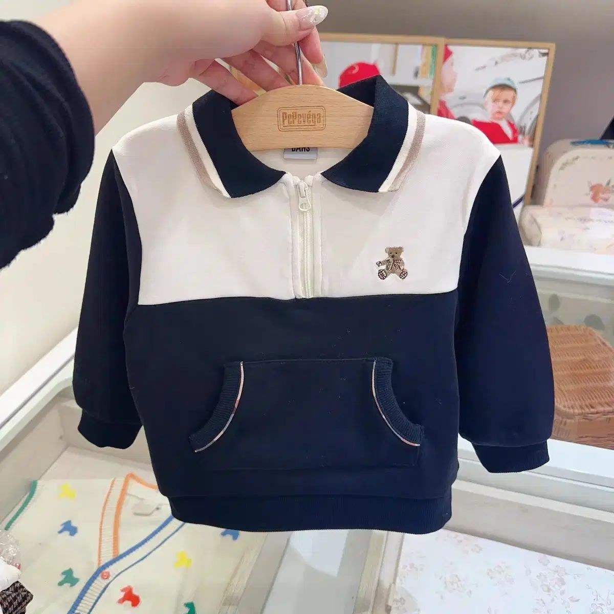 真作】絵画 長生玲子 油彩SM 籠のさくらんぼ 優雅な筆致が映える静物 Y90