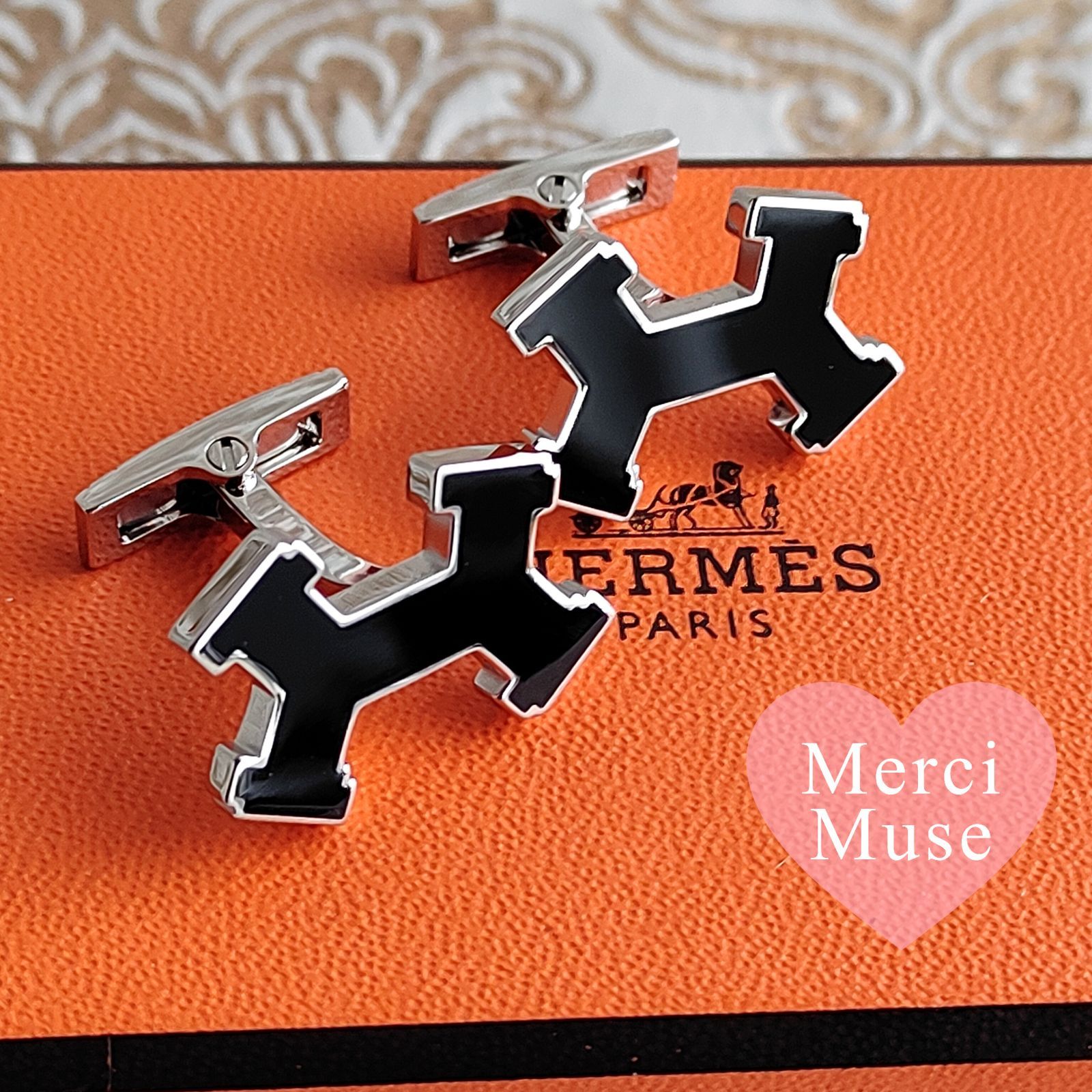 なお品 ストリートH カフス ブラックーｘシルバー金具 エルメス き