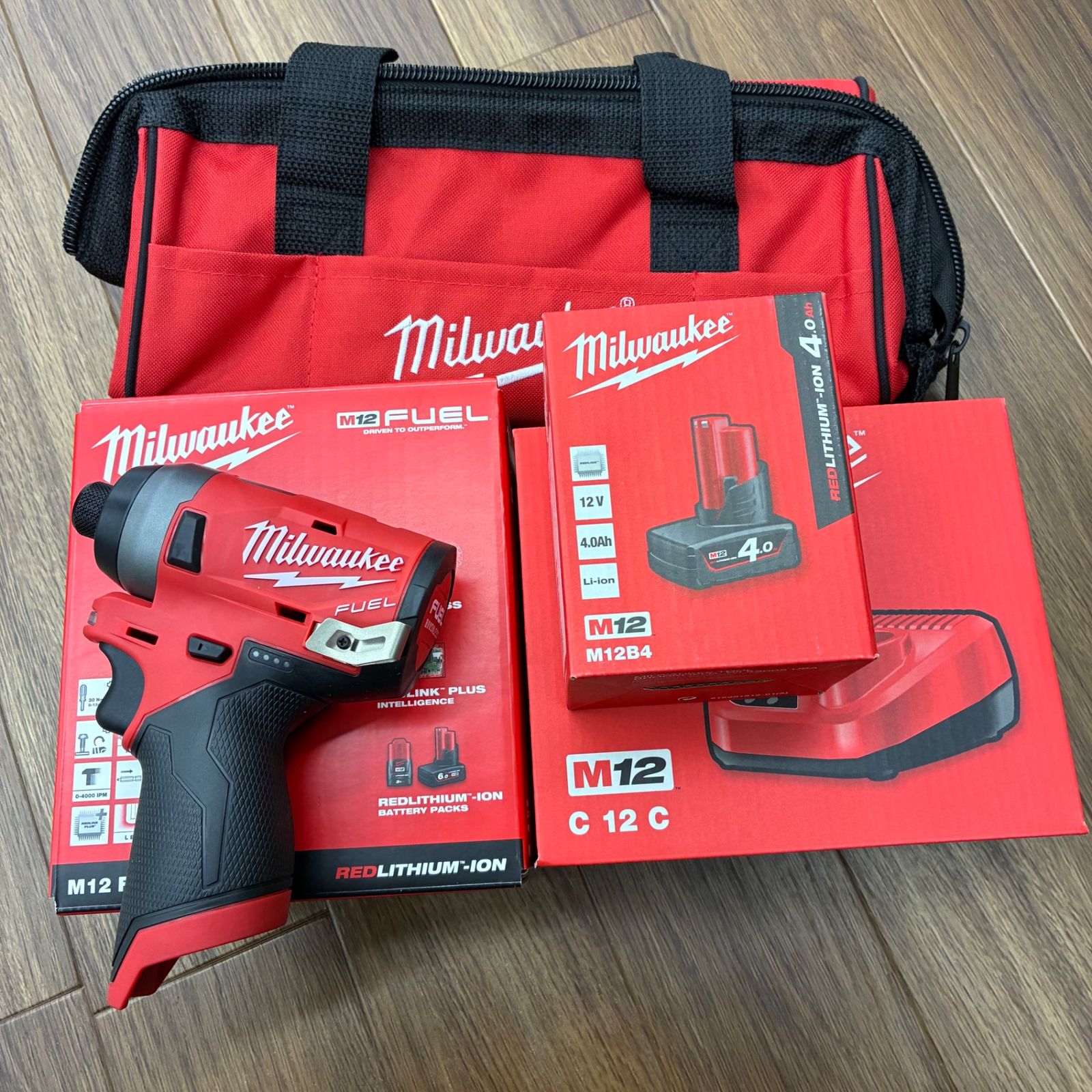 ミルウォーキー milwaukee M12 FID-401B JP 12V インパクトドライバー 充電器バッテリーセット【市川行徳店】【店頭取引限定】【未使用】管理番号：ITDR7OXIHLK0 ミルウォーキー milwaukee M12 FID-401B JP 12V インパクトドライバー