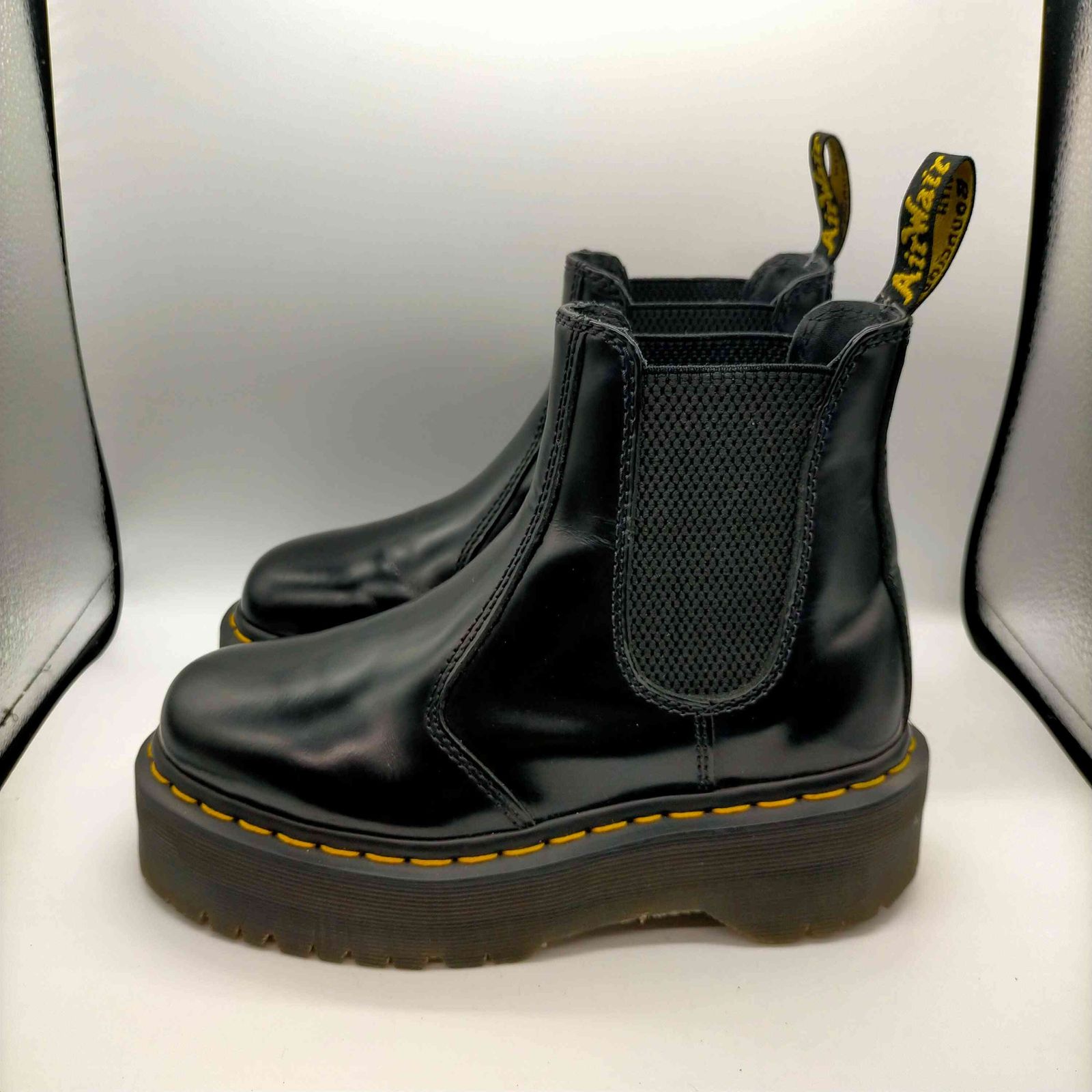 ドクターマーチン Dr.Martens QUAD CHELSEA BOOT SMOOTH サイドゴア チェルシー ブーツ スムース レディース UK 3