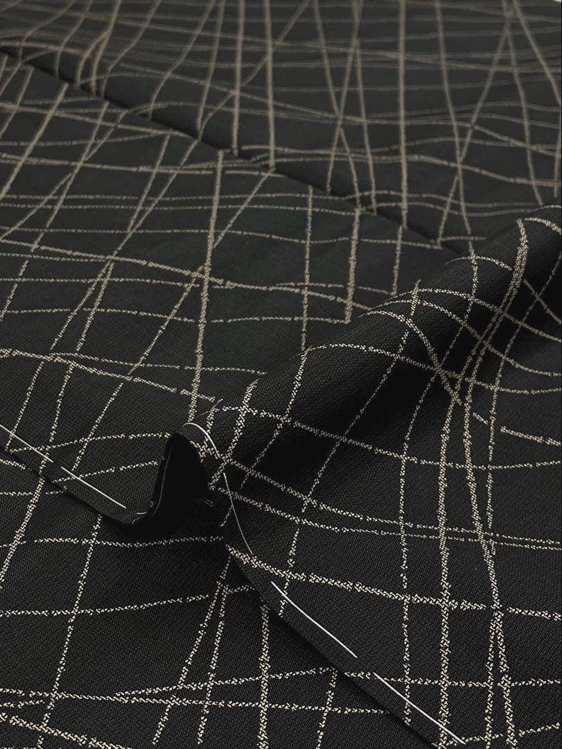 本場大島紬 染大島 正絹 躾糸付き ガード加工済 A 096