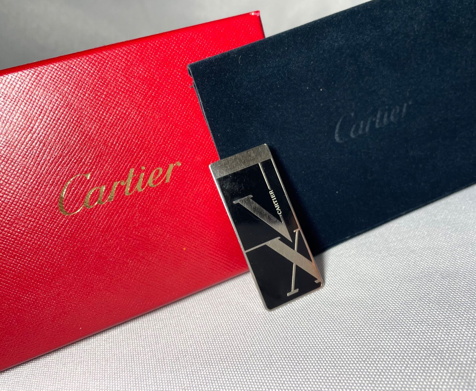 Cartier カルティエ ローマ数字デザイン マネークリップ ブラック - メタリックシルバー 札挟み ウォレット 財布 あり