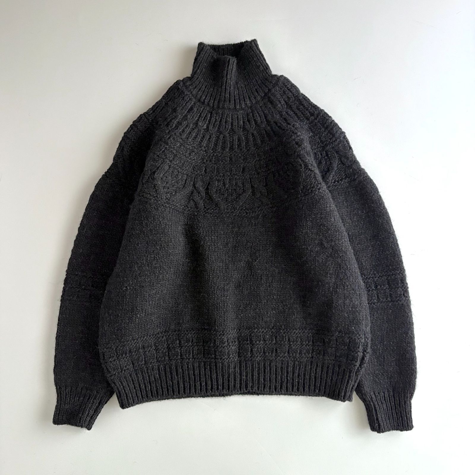 美品 / BATONER バトナー / SPREAD ALAN CREW NECK ウール100 
