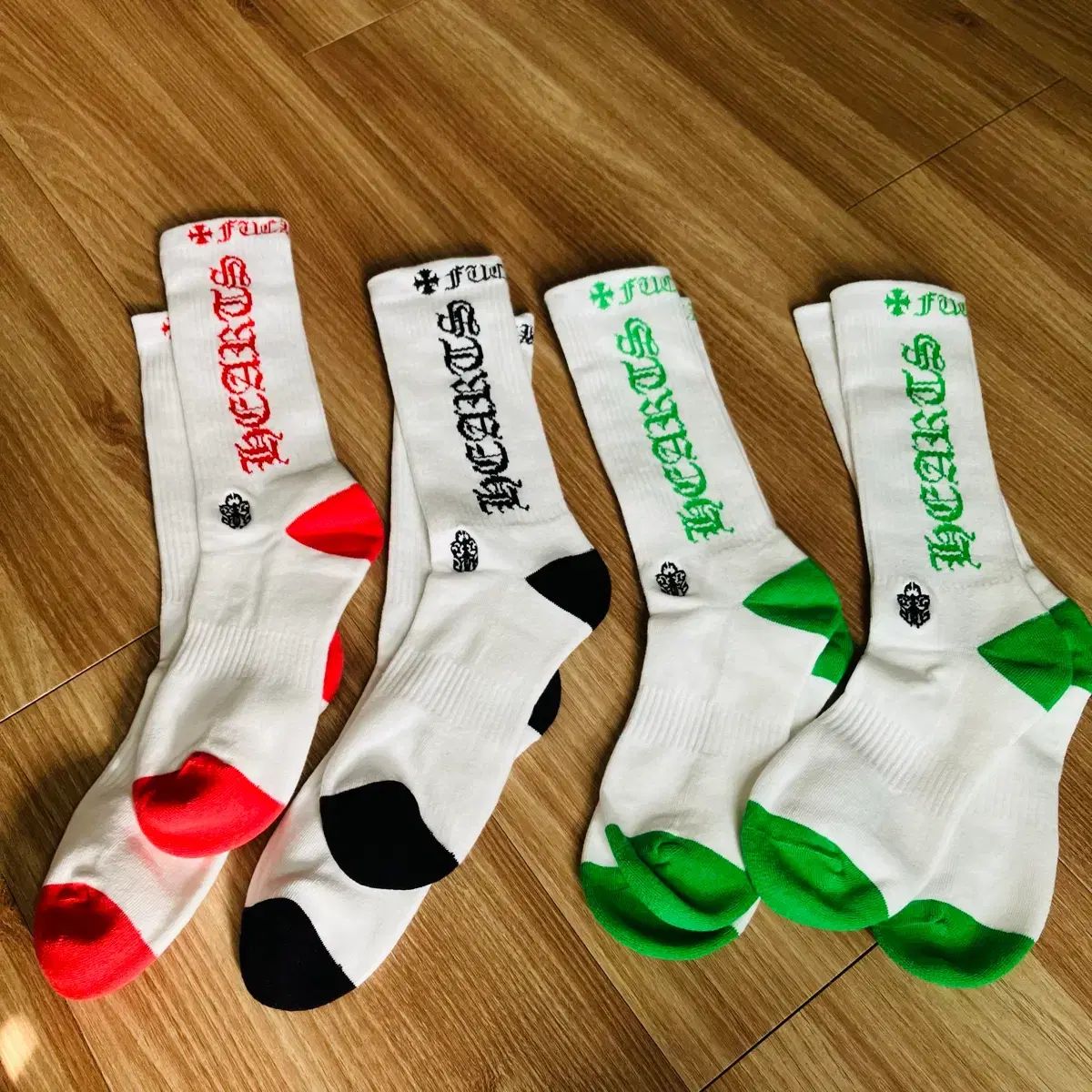 白 CHROME HEARTS クロムハーツ COLOR ソックス 靴下