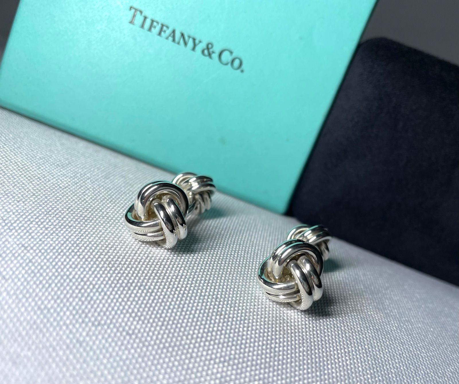 美品 TIFFANY ティファニー ツイストノットカフス ボタン カフリンクス