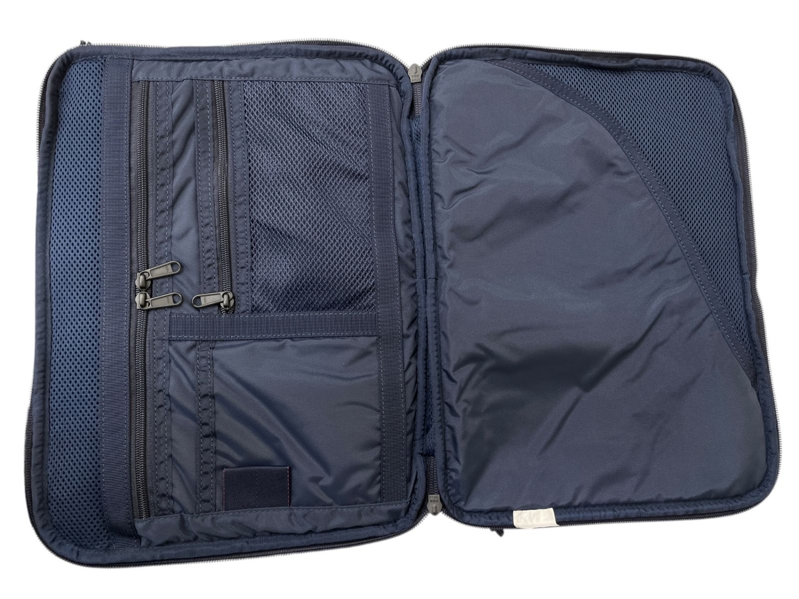 BRIEFING PC CASE TALL 13 MW GENII ネイビー 未使用品 - メルカリ