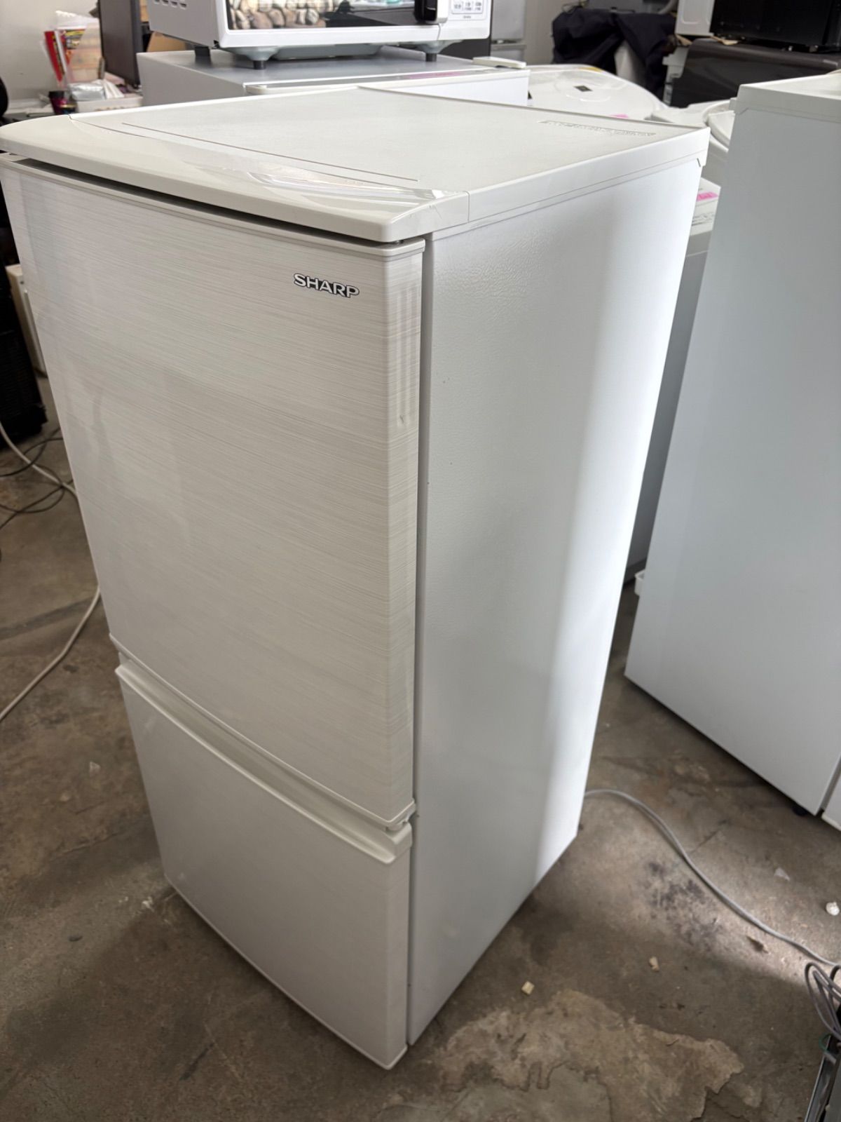 SHARP 2ドア冷蔵庫 SJ-D14E-W 2019年製 SJ-D14E