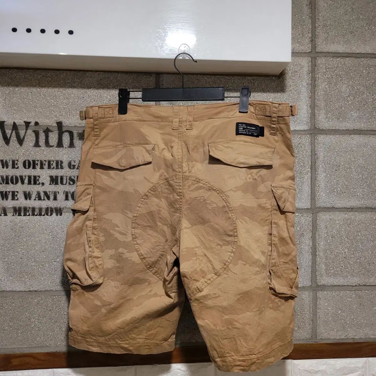 NEW ERA ニューエラ カモフラ カーゴ ハーフパンツ XL (35)