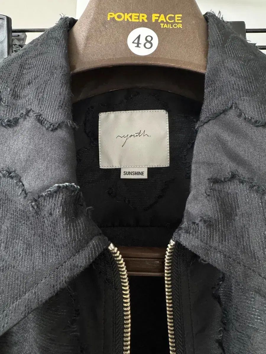 ユース カラージップアップ ジャケット ブラックフラワー Sサイズ 出品