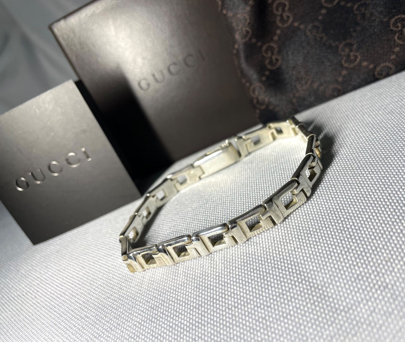 マルチGロゴデザイン