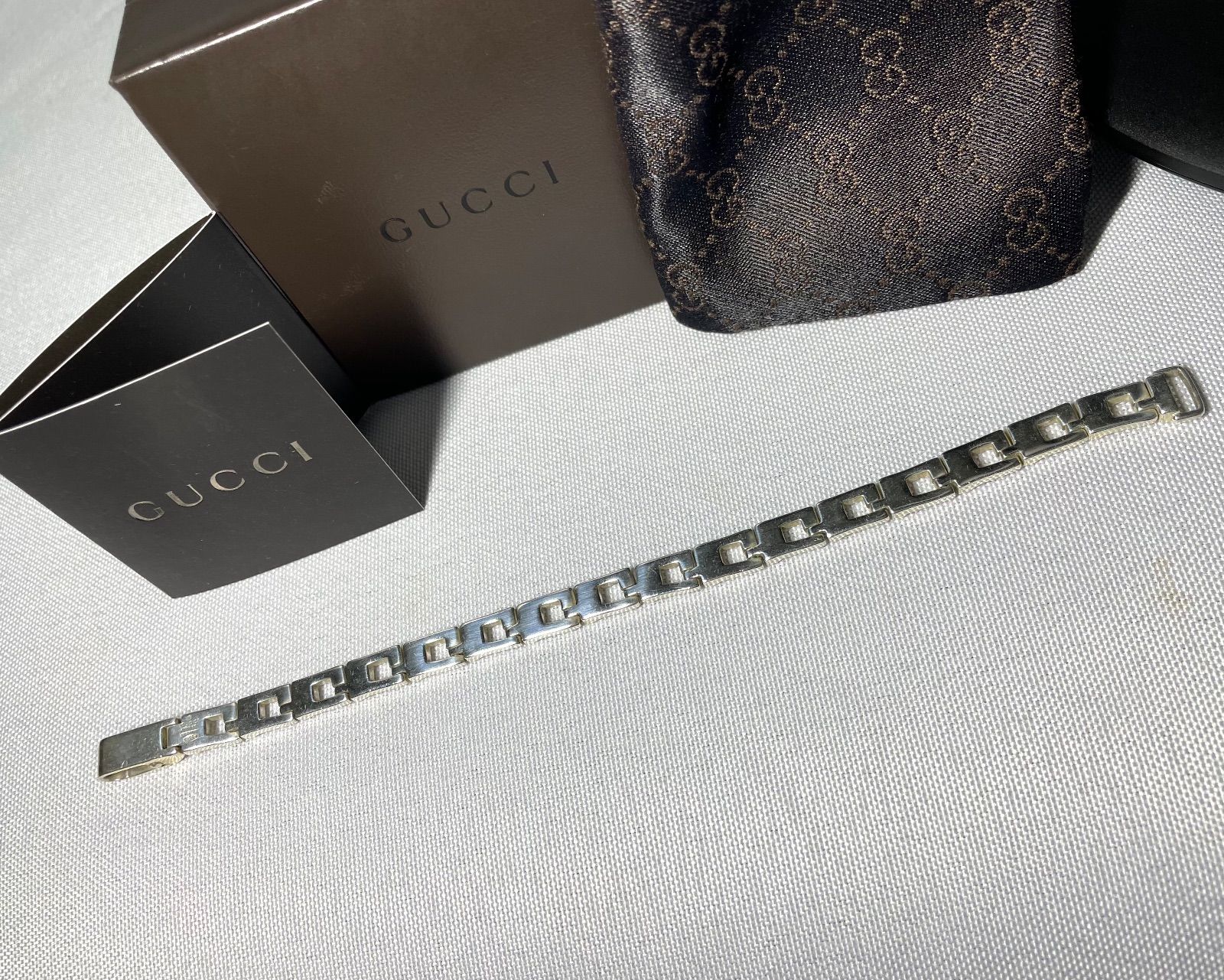 グッチ マルチGロゴデザイン