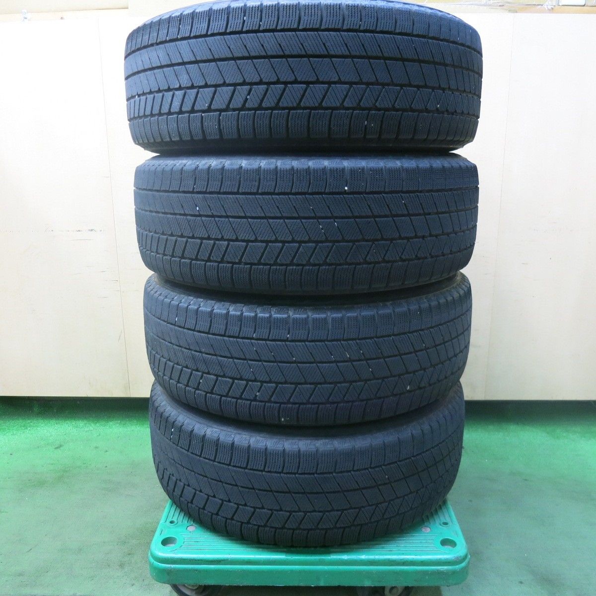 キレイ！21年☆フォレスター 等 225/60R17 スタッドレス ブリヂストン 