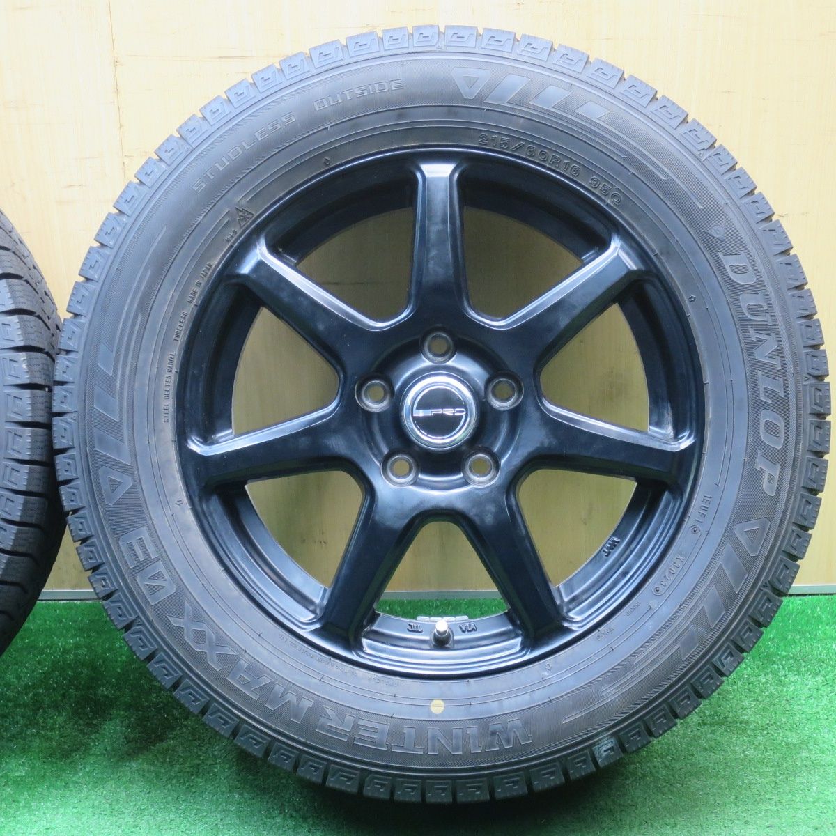  バリ溝 23年 9 5分 スタッドレス 215 60 R 16 ダンロップ ウインターマックス 03 PRD 社外 アルミ 16インチ PCD 114 3 5 H ス 16インチ タイヤ ホイールセット