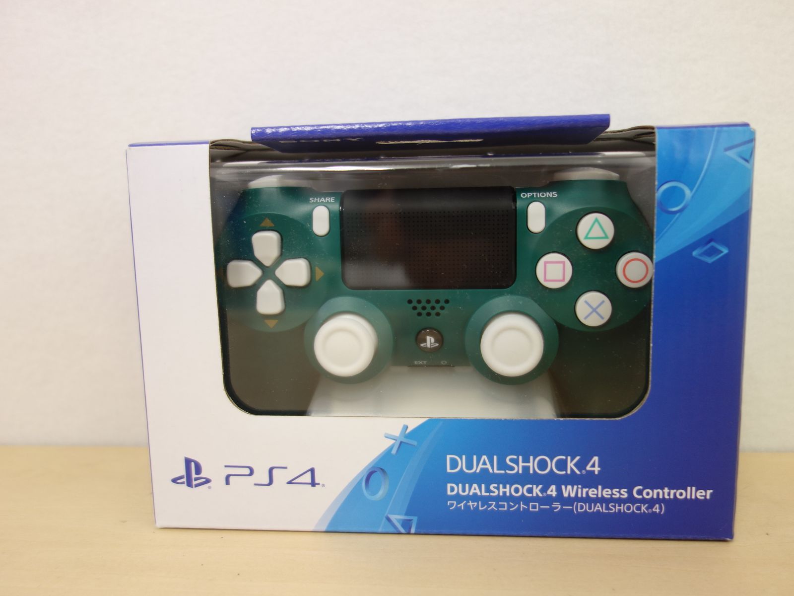 M ソニー PlayStation 4 PS プレステ ワイヤレスコントローラー アルパイングリーン CUH-ZCT 2 J 26 39014