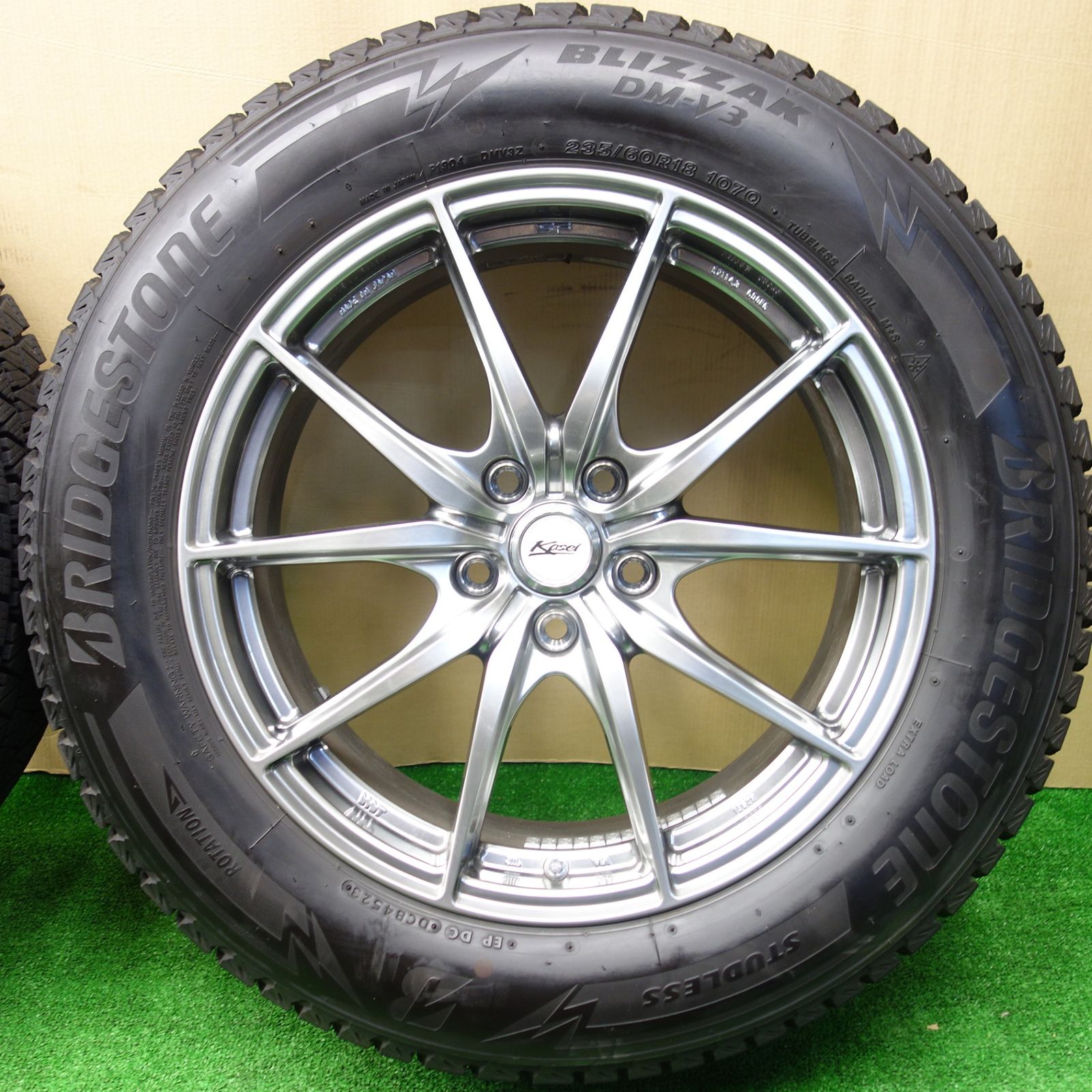 バリ溝！23年！キレイ！9.5分☆レクサス 等 LEGCERA NX5 235/60R18