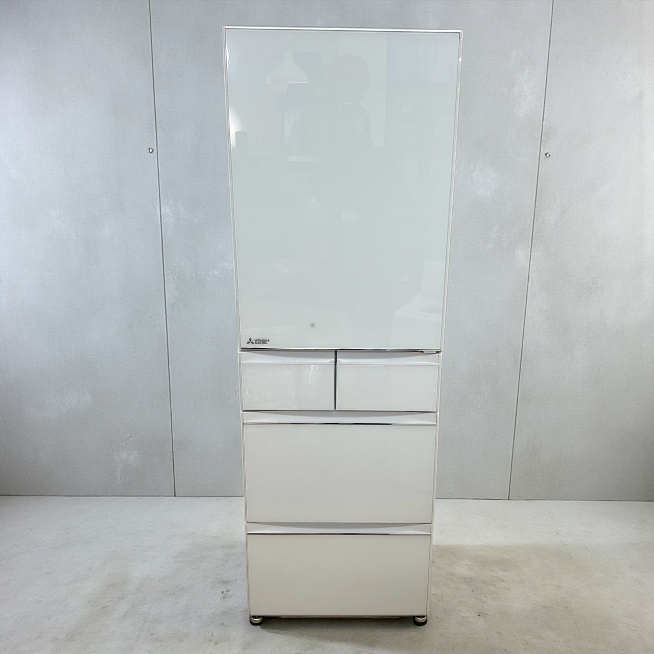 MITSUBISHI MR-MB45E 冷蔵庫 2019年製　 三菱電機 置けるスマート大容量 MBシリーズ MR-MB45E-W [クリスタル
