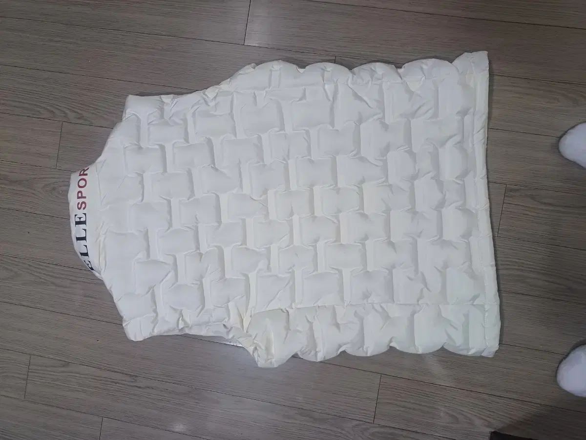 エルスポーツ 白 軽量 ダウン ベスト 95 メンズ