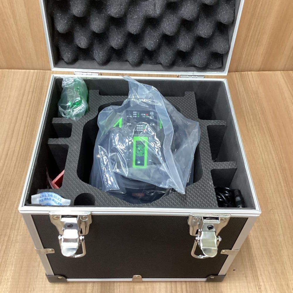 MAX マックス LA-S 803 DG 電子整準グリーンレーザー墨出器 201
