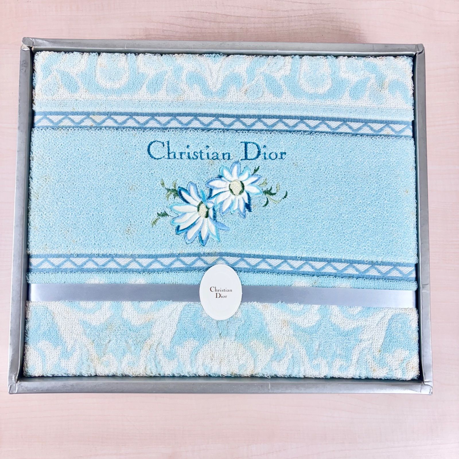 ChristianDior タオルケット 140×190cm 綿100％ - メルカリ