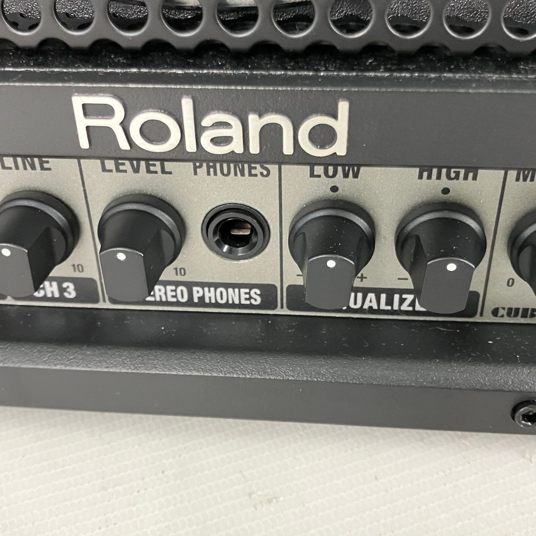 Roland CM