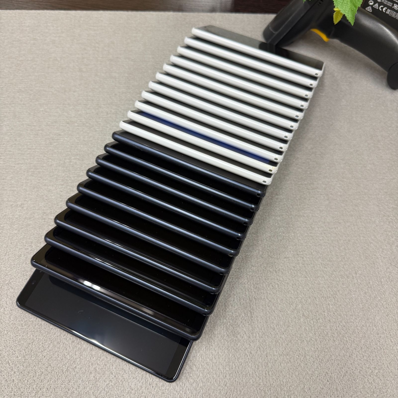 50台セット Arrows Be4 F-41A ドコモ版 利用制限〇 送料無料 - メルカリ