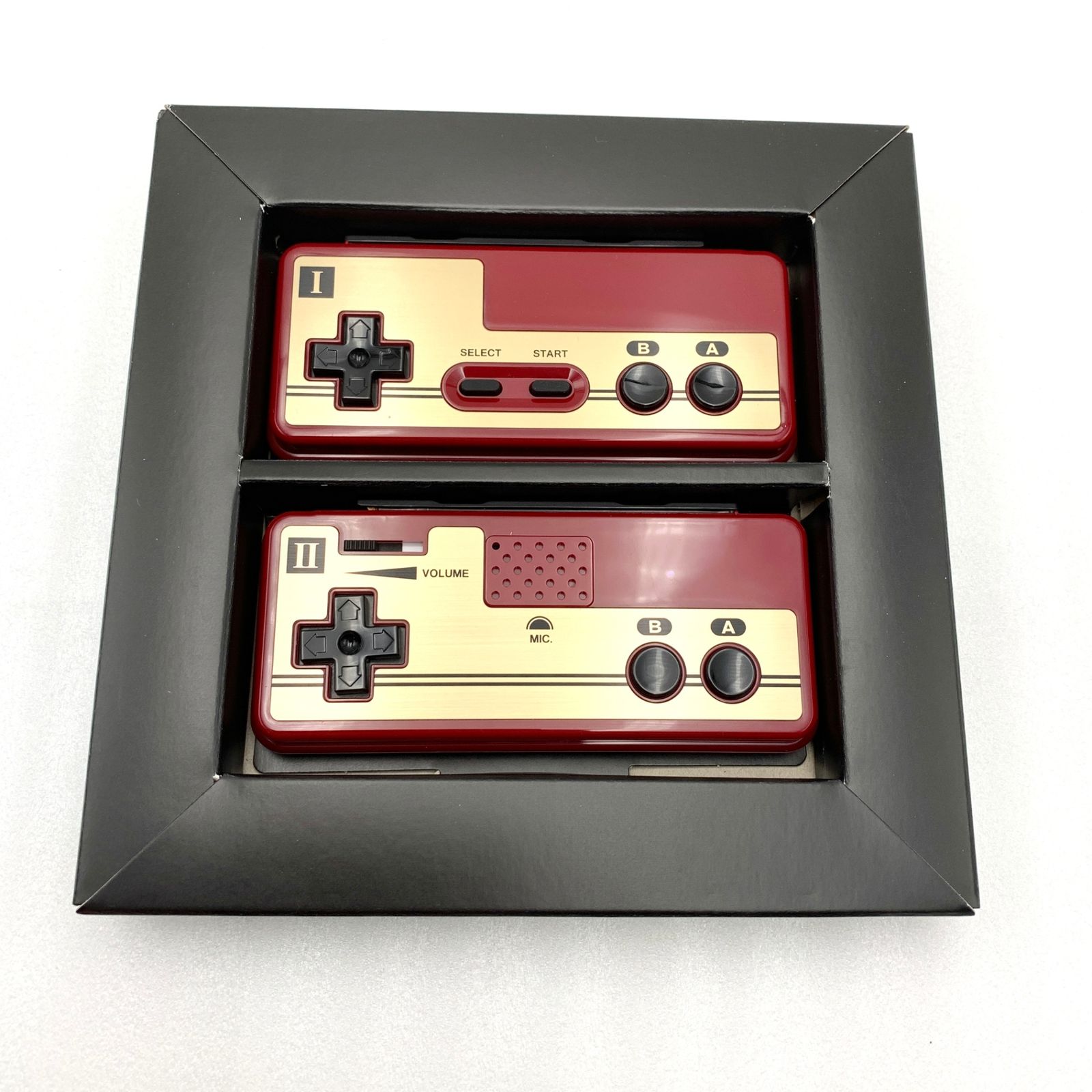 任天堂 純正品】 ファミリーコンピュータ コントローラー Switch用