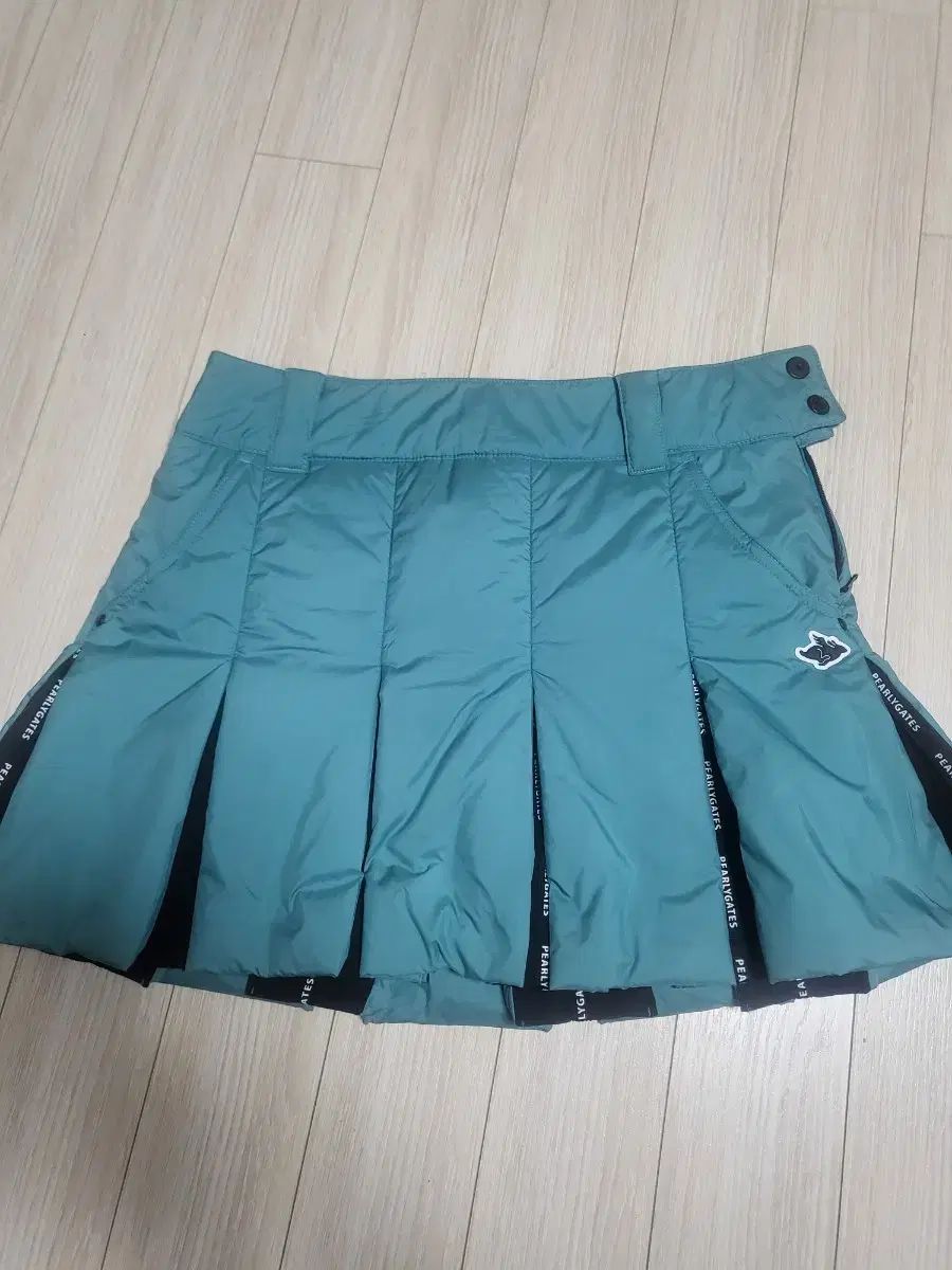 パーリーゲイツ ダウン スカート