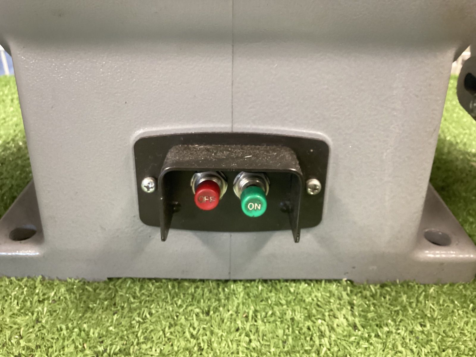 B 日立 205 mm 卓上電気グラインダ GT 21