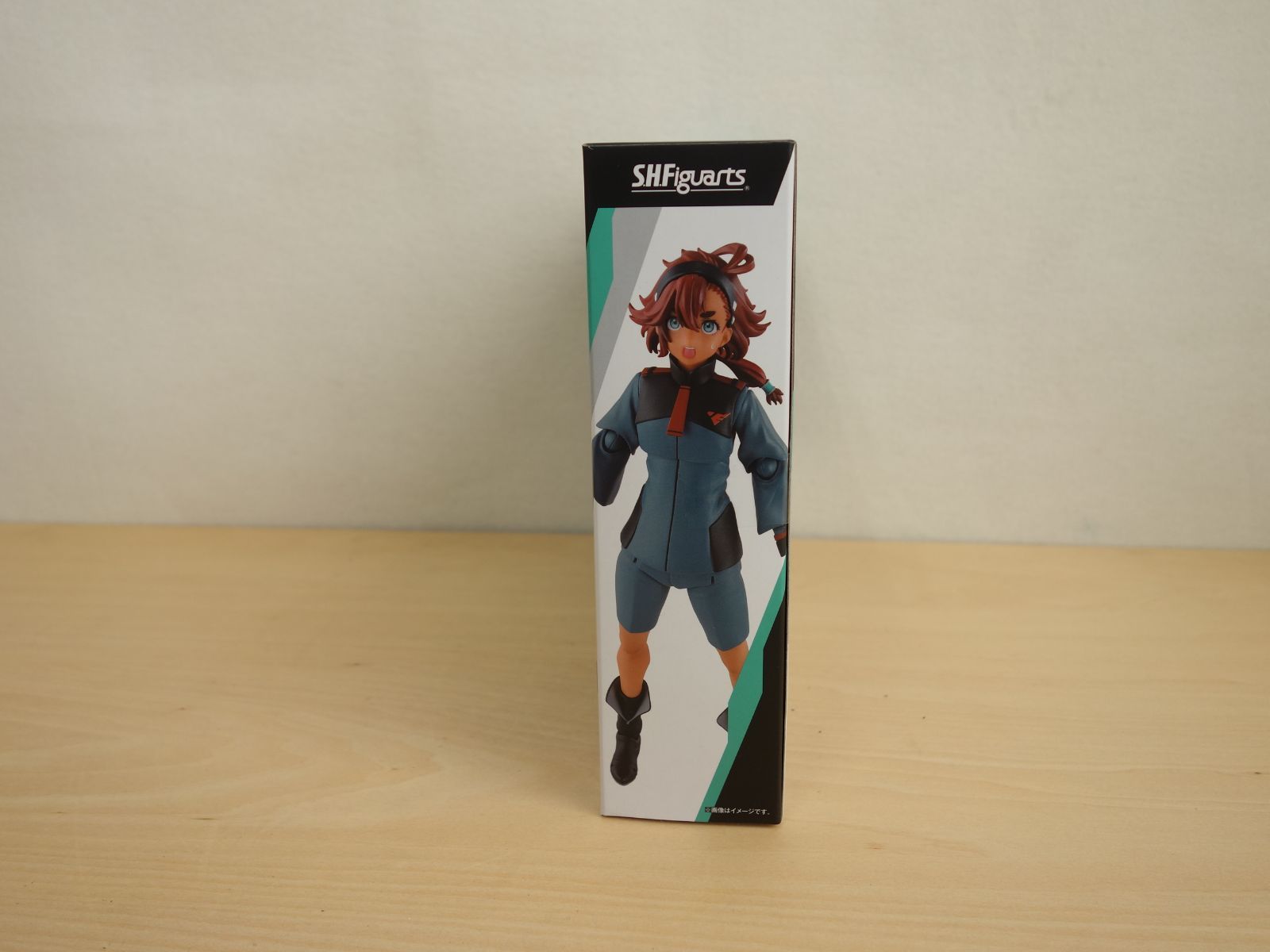 M バンダイ S H フィギュアーツ 機動戦士ガンダム 水星の魔女 スレッタ マーキュリー 一般制服 フィギュア フィギア 39045