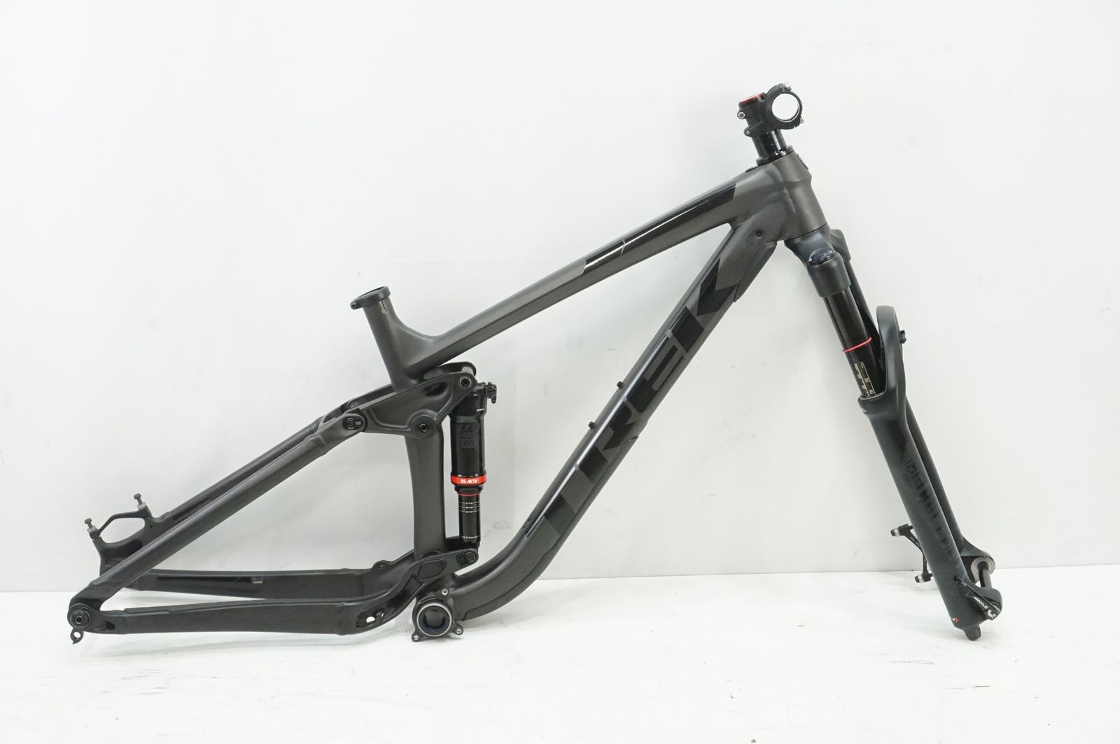 TREK トレック REMEDY 8 27 5 2018年モデル Mサイズ フレームセット