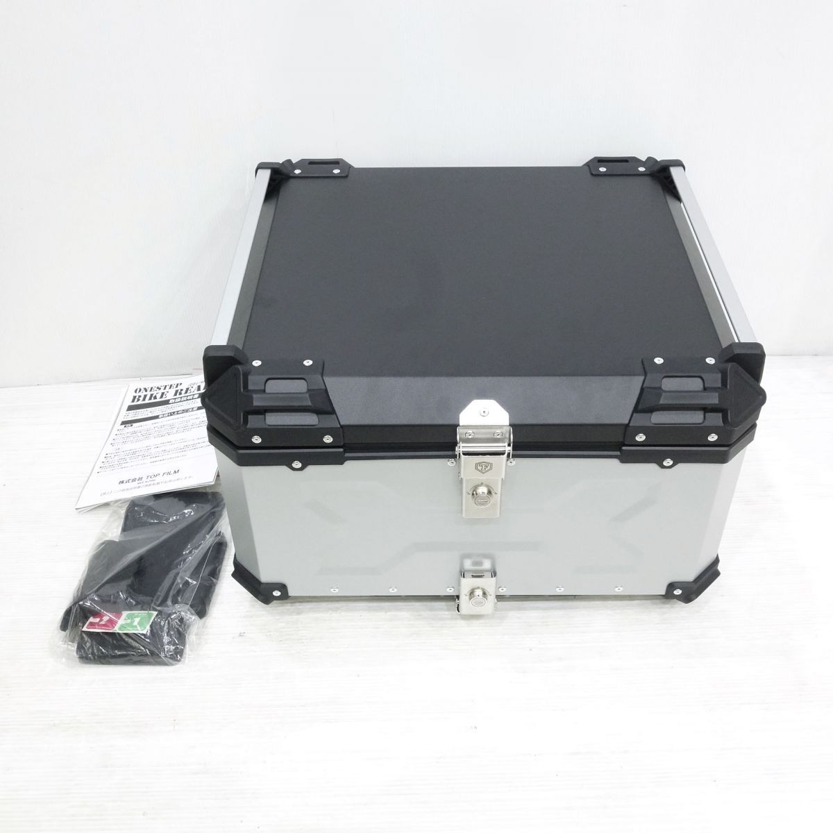 ONESTEP BIKE REARBOX 100 バイク リアボックス L シルバー