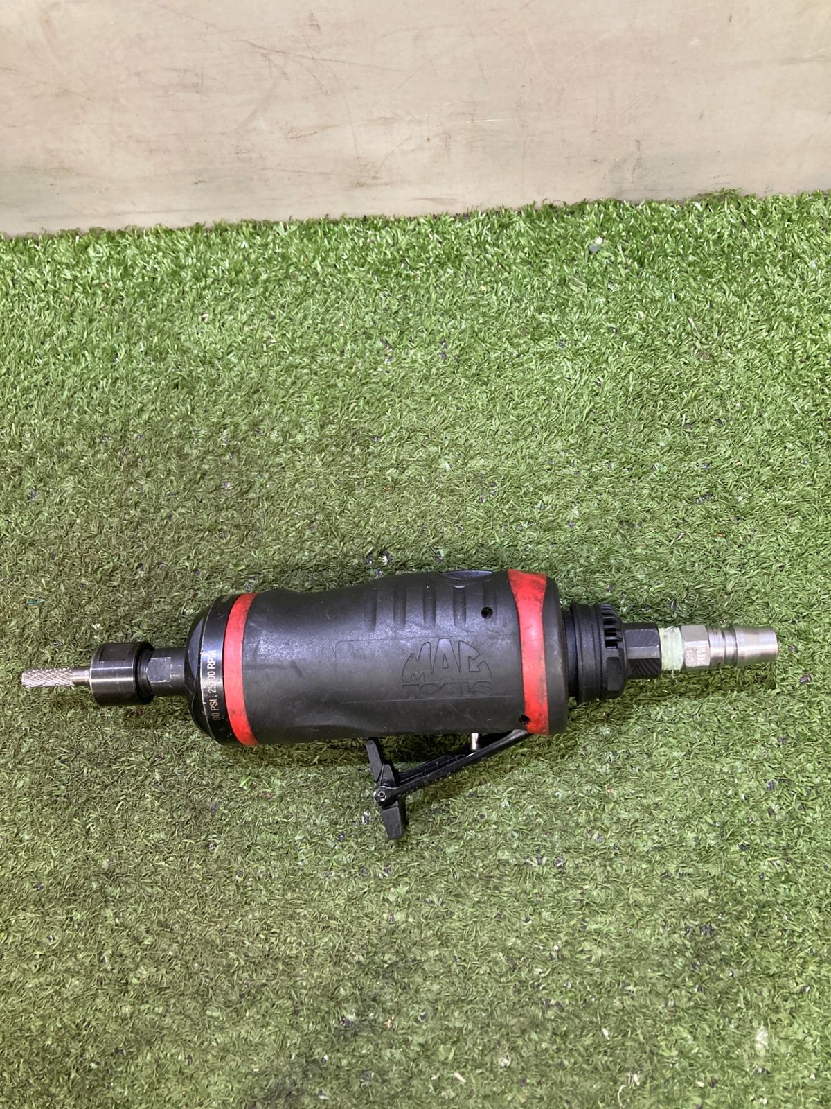 TOOLS ストレート