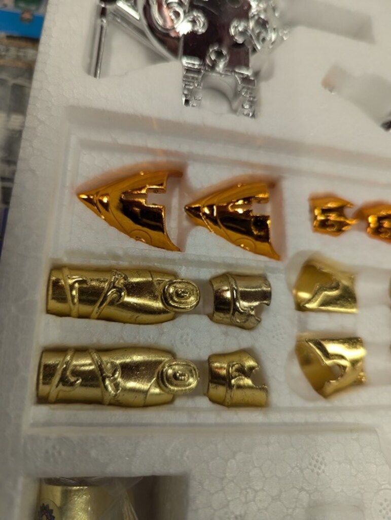 バンダイ 聖闘士聖衣大系 車田正美 クリュサオルスケイル - メルカリ