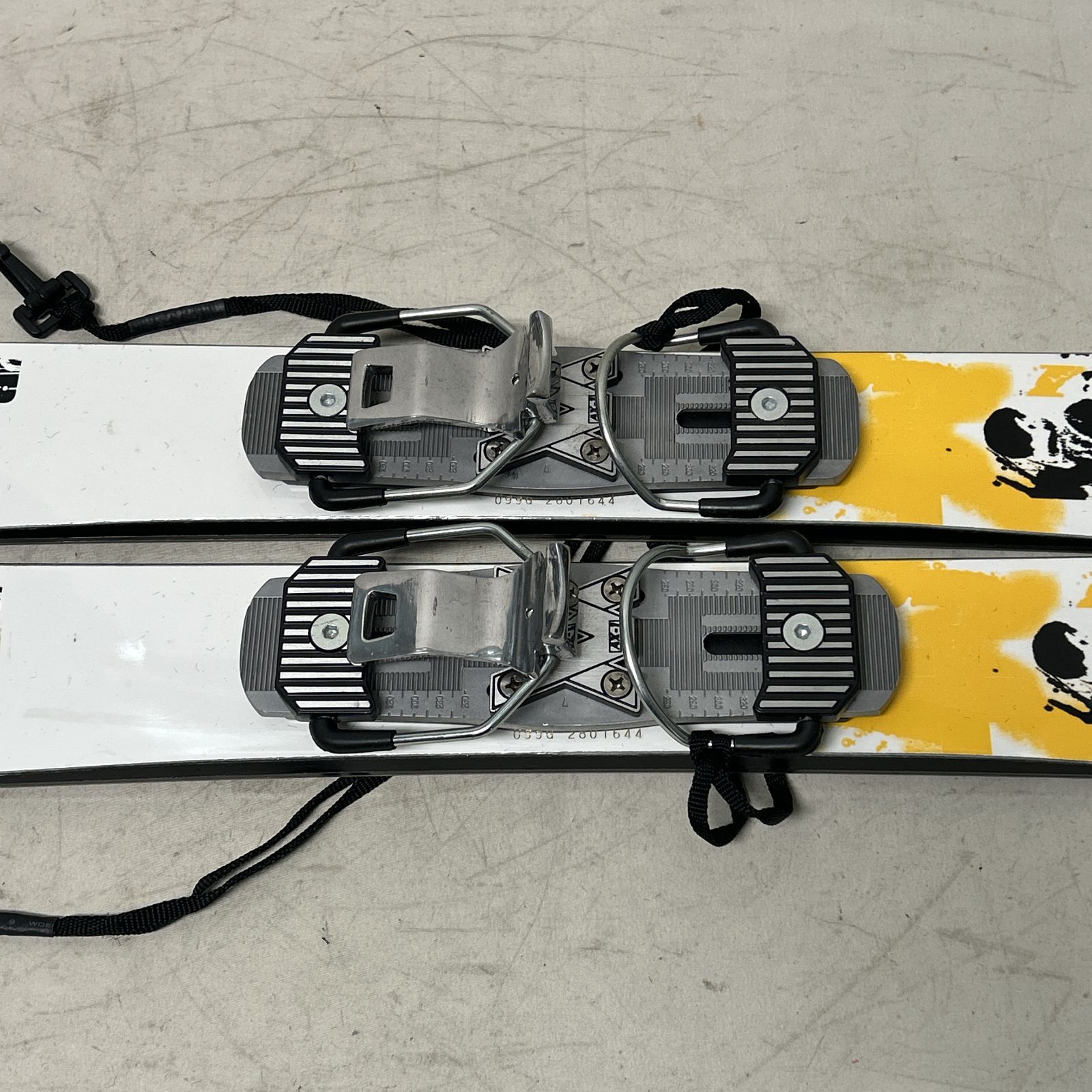 ウィンタースポーツ ROSSIGNOL ロシニョール SCRATCH Xショートスキー
