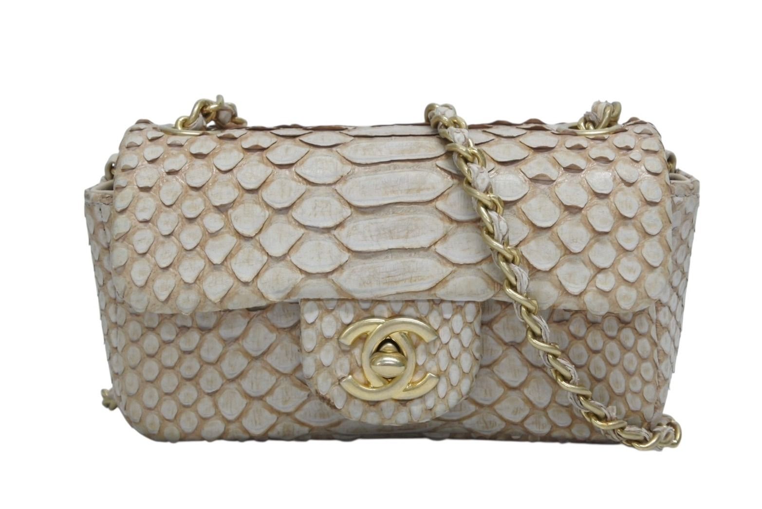 超美品☆シャネル マトラッセ 超美品 CHANEL シャネル チェーン 