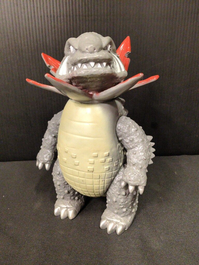 マーミット ビニールパラダイス ガボラ 灰成型