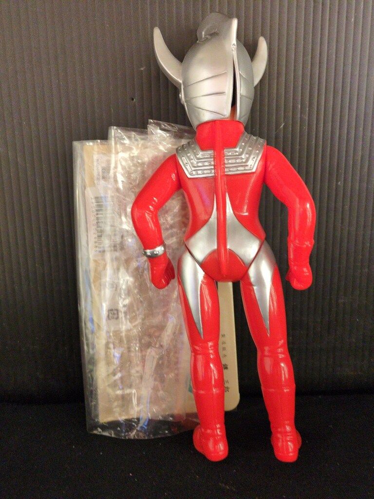 ブルマァク ブルマァクの怪獣シリーズ マスク取れ Sウルトラマンタロウ シルバー