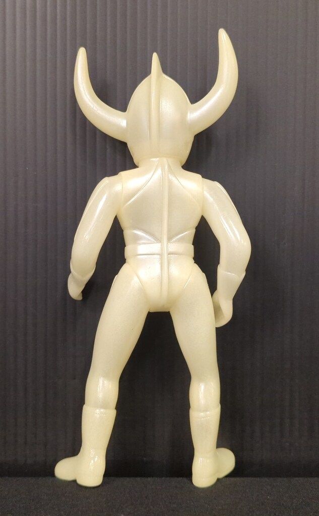 ポピー 怪獣シリーズ ウルトラマンタロウ ウルトラの父 蓄光