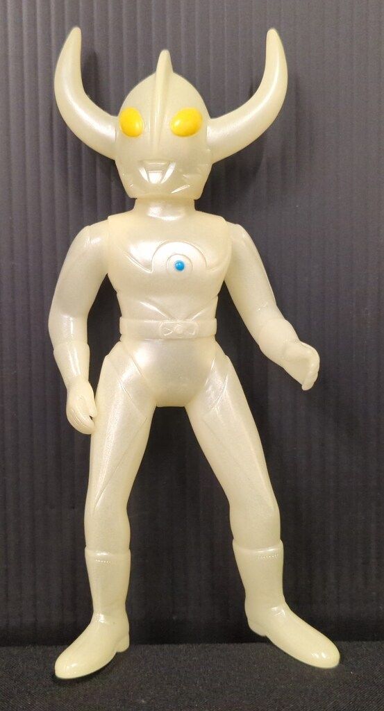 ポピー 怪獣シリーズ ウルトラマンタロウ ウルトラの父 蓄光