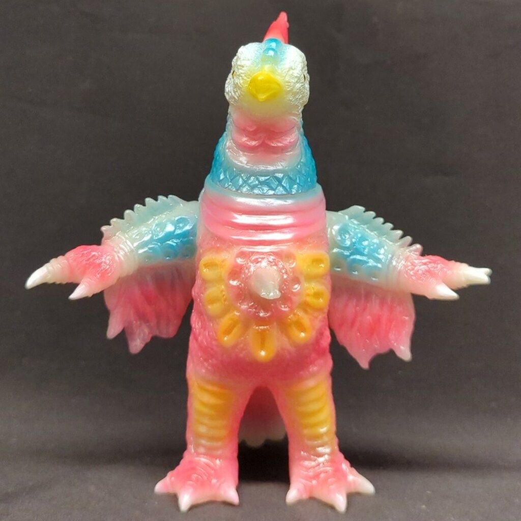 ヤモマーク 大怪獣シリーズ ブラックピジョン 蓄光成型 赤緑黄