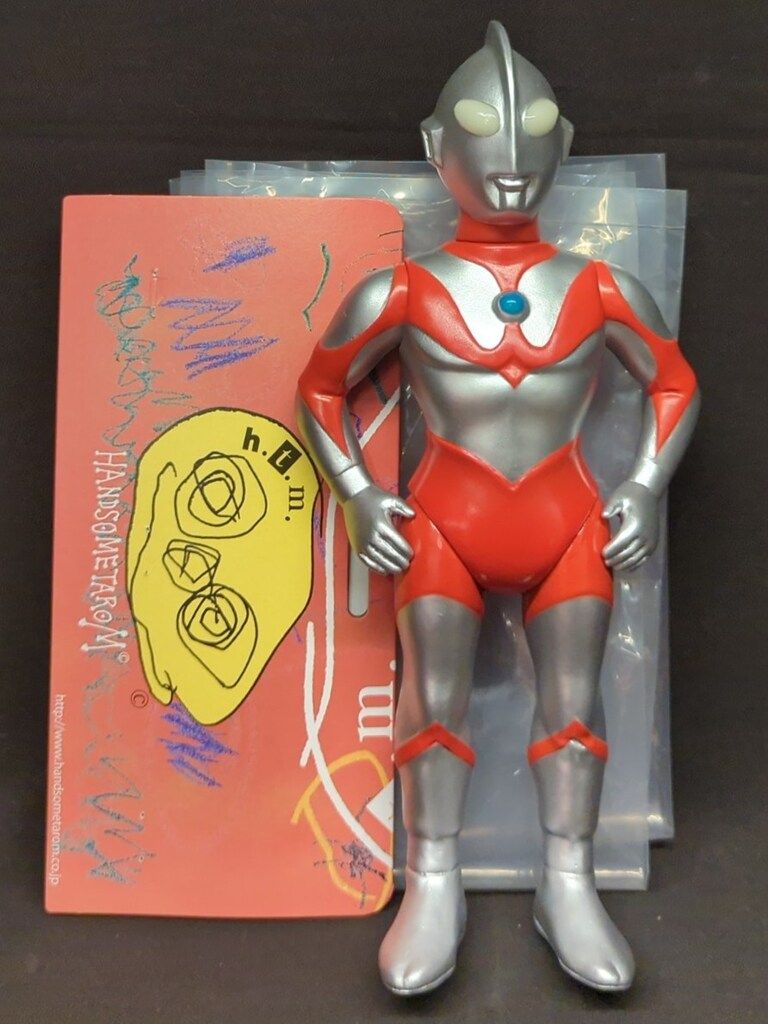 ハンサムタロウエム 空想科学特撮シリーズ ウルトラマン 蓄光版 ツブラヤストアONLINE ツブラヤストア