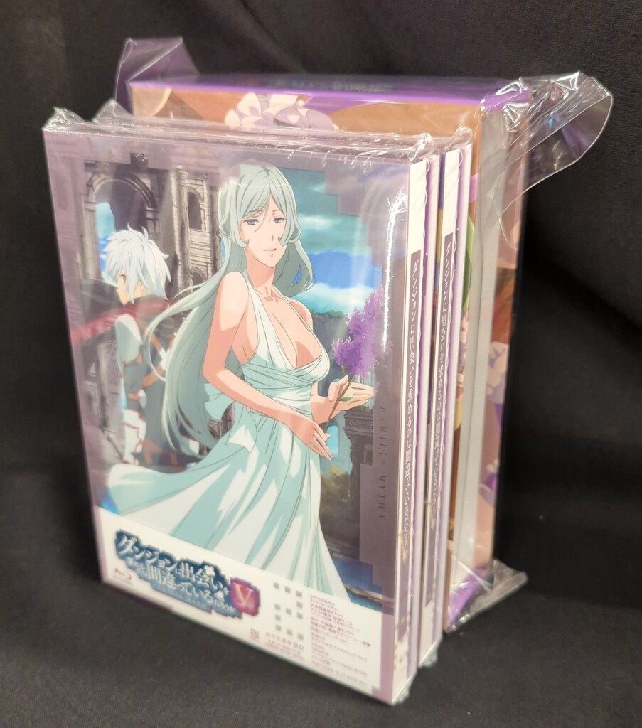 アニメBlu ray ソフマップ ダンジョンに出会いを求めるのは間違っているだろうかV 上下セット
