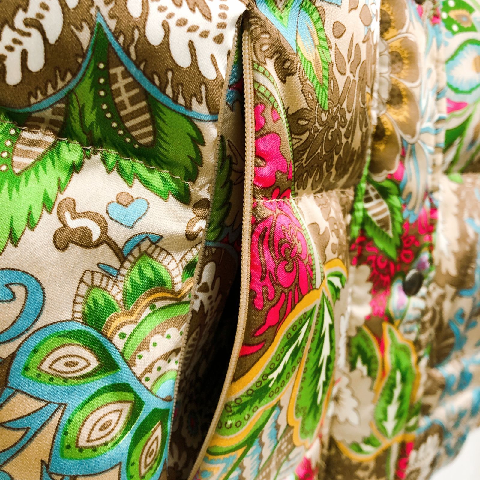 super beauty スーパービューティー 花柄ダウンジャケット アウター