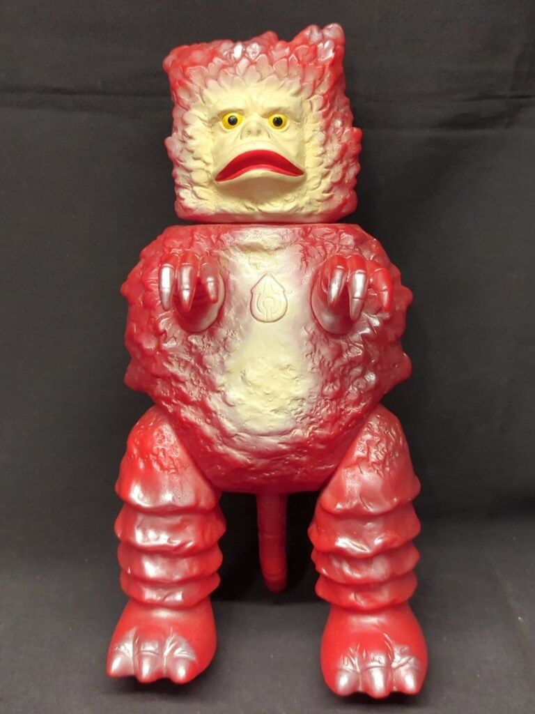 B-CLUB 復刻版怪獣シリーズ ガラモン 赤成型 1872 - メルカリ